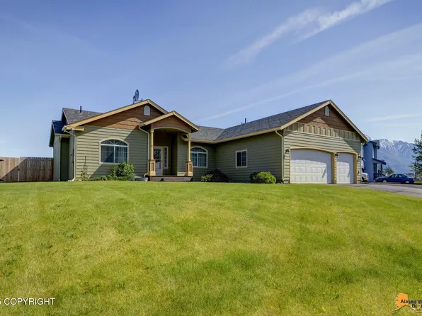 423 S Conestoga Loop, Palmer, AK 99645