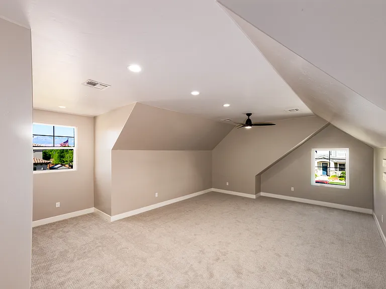 3454 S 2240 E — Photo 36