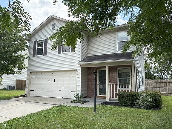 2nd image of 187 Broadmoor Bnd