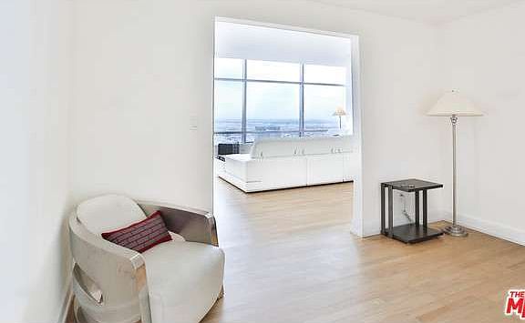 4th image of 900 W Olympic Blvd Floor 45