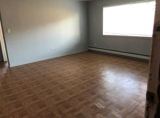 2500 Mark Thomas Ln #4-B, Hanover Park, IL 60133