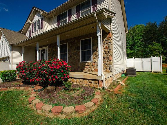 5th image of 148 Wynbrooke Pl