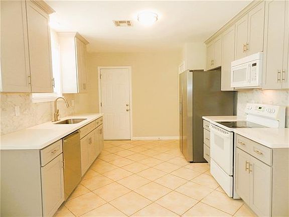 5th image of 6800 Pontchartrain Blvd