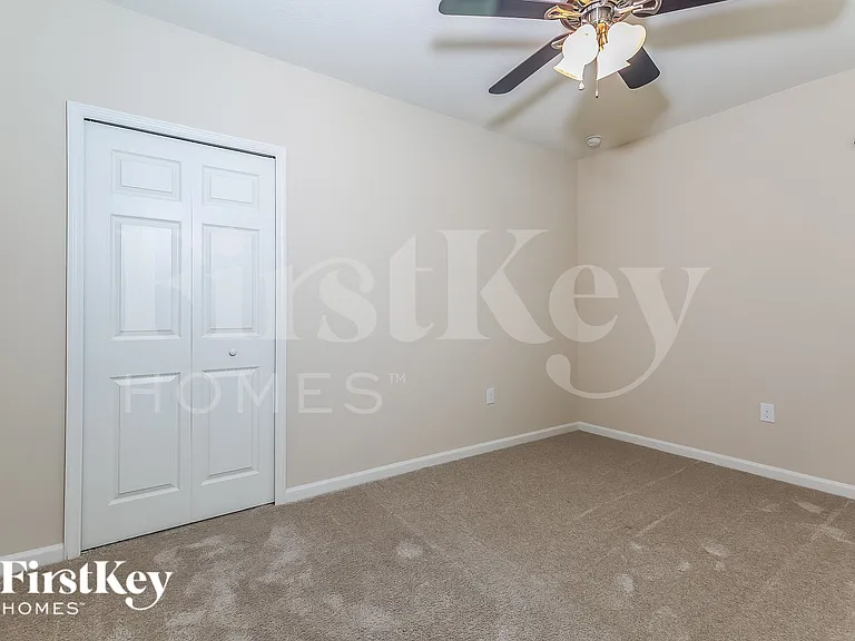 1051 Peta Way — Photo 15