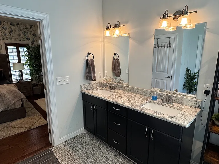 1245 Helmsdale Dr — Photo 21