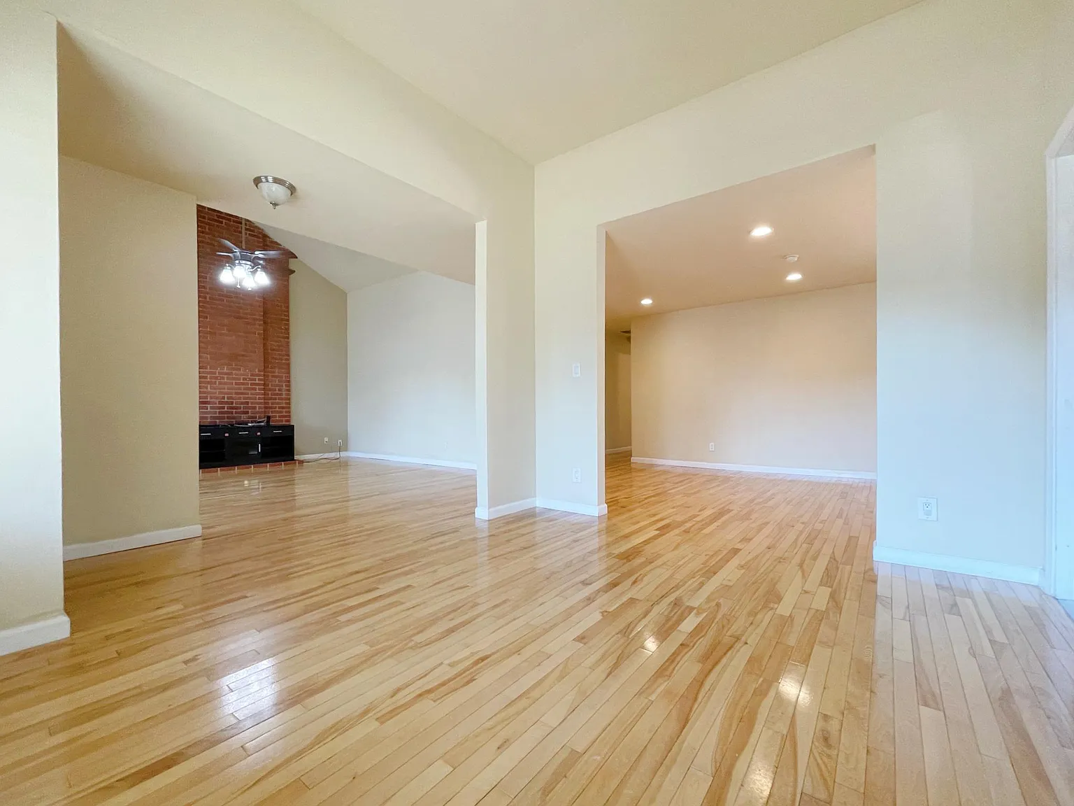 47442 Mantis St — Photo 4