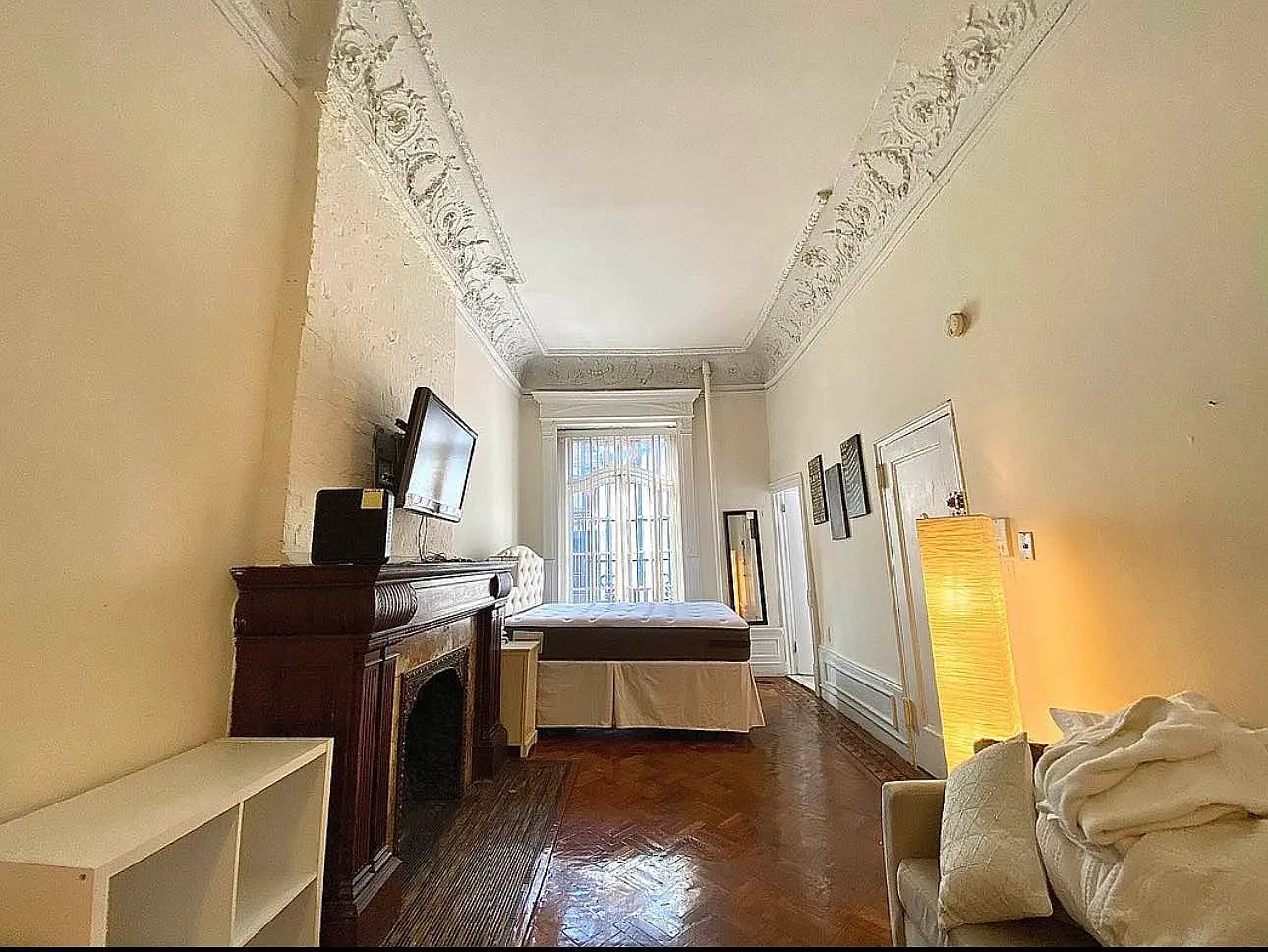33 West 76th Street — Photo 2