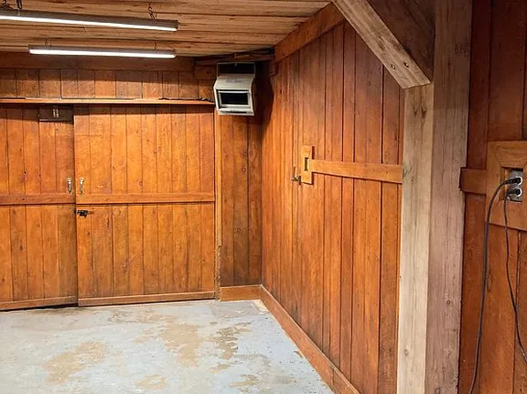 132 Lower Middle Rd, Lebanon, ME 04027