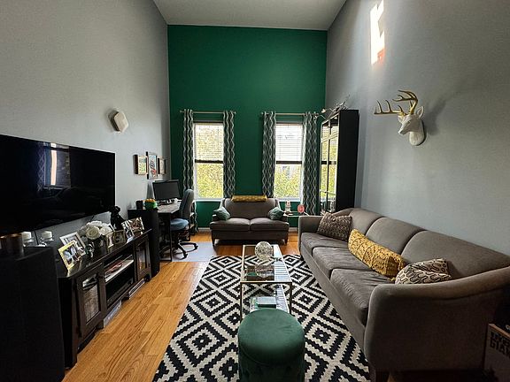 3rd image of 203 Wilson Ave #3B