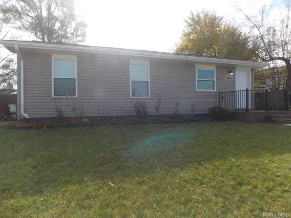 397 W Columbia Ave, Pontiac, MI 48340