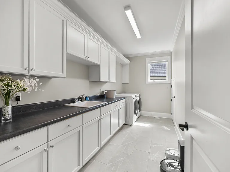 124 Chestnut Pond Ln — Photo 4