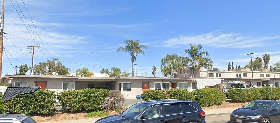 1st image of 279 S Mollison Ave #279