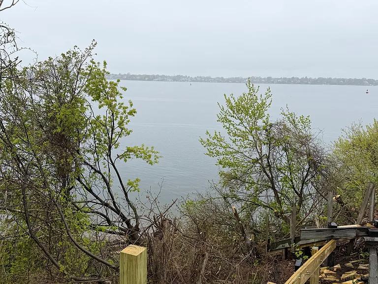 88-90 Washington Ave #90 — Photo 13