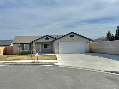 1192 Creekside Place, Porterville, CA, 93257