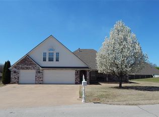 13810 S 262 East Ave, Coweta, OK 74429