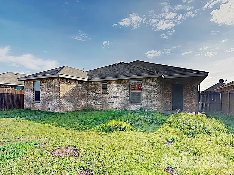 12416 Hunters Mill Trl — Photo 16