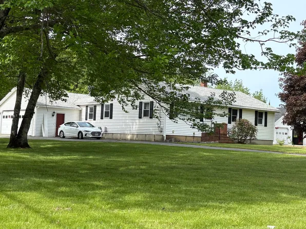 2 Sunrise Circle, Augusta, ME 04330