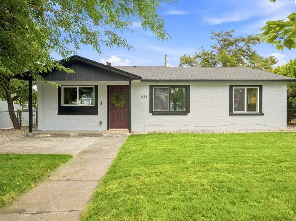 636 S Sycamore Ave, Pasco, WA 99301
