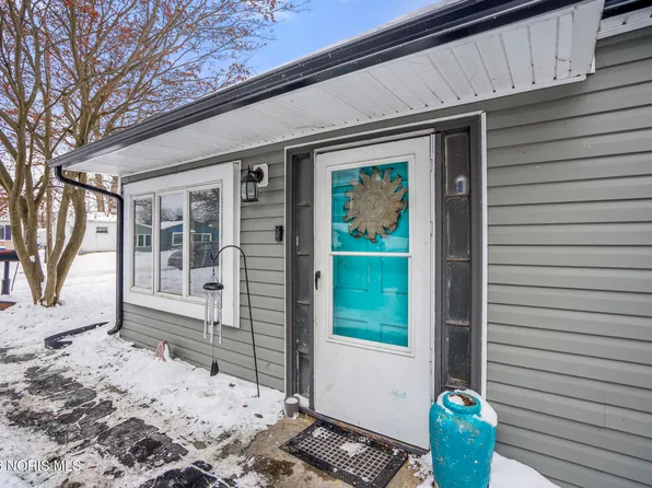 6036 324th St, Toledo, OH 43611