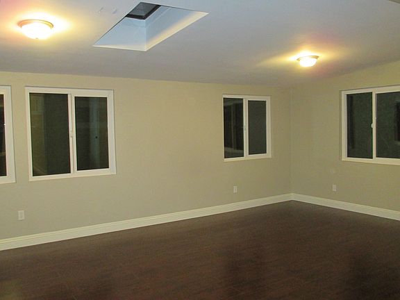 2nd image of 8859 Redwood Ave