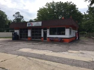 35760 Lake Shore Blvd, Eastlake, OH