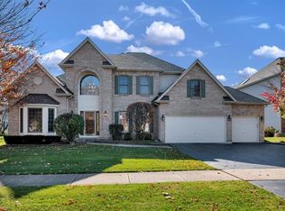 3232 Lapp Ln, Naperville, IL 60564