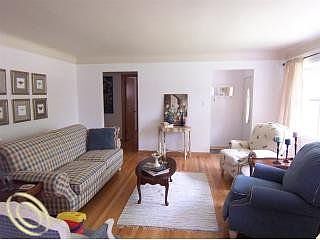 3rd image of 17004 Madoline St