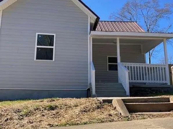 143 Martin Luther King Jr Blvd, Tallapoosa, GA 30176