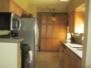 2912 Mount Vernon Ave, Bakersfield, CA 93306