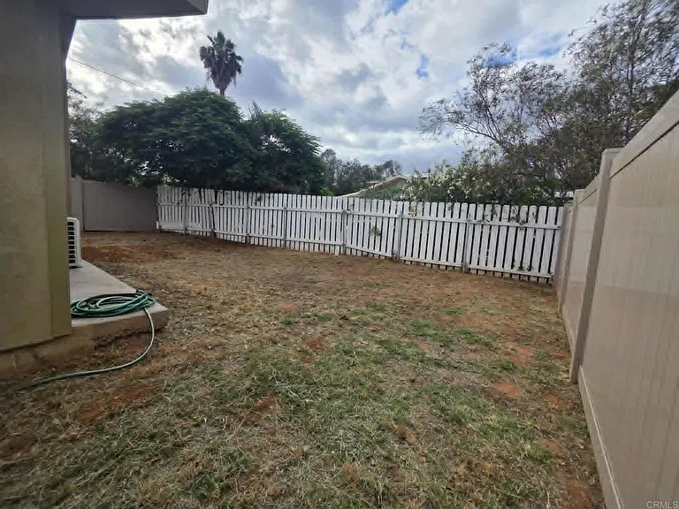 10579 Oak Creek Dr #A — Photo 26