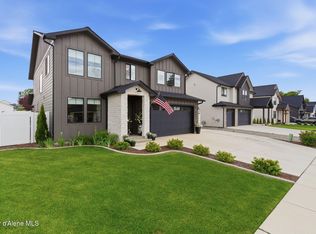 9061 N Raintree Ln, Hayden Lake, ID 83835