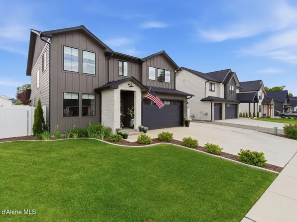 9061 N Raintree Ln, Hayden Lake, ID 83835