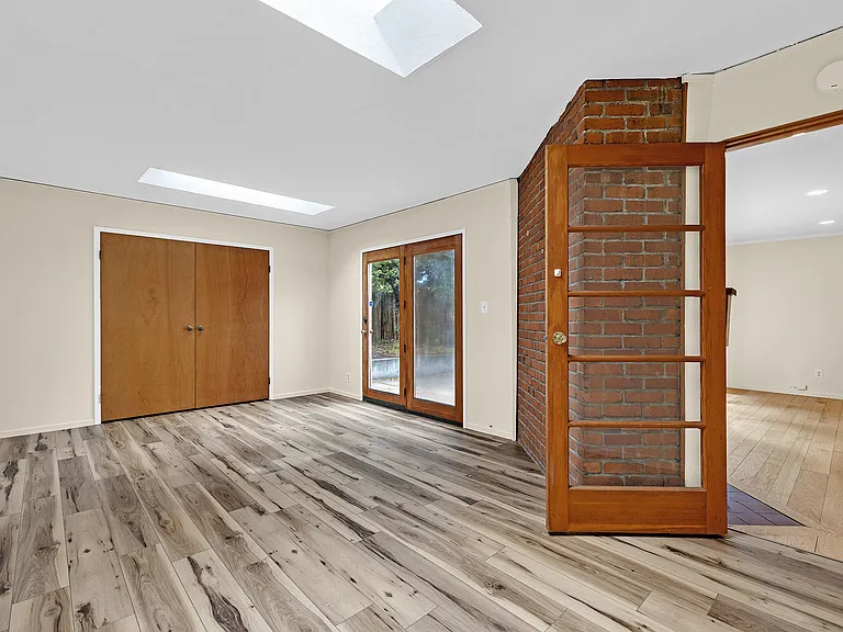 254 Los Altos Dr — Photo 19