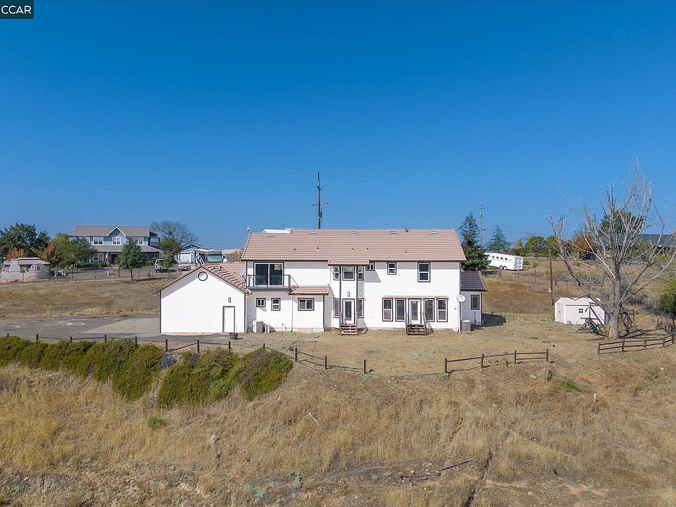 1st image of 426 Sheris Pl