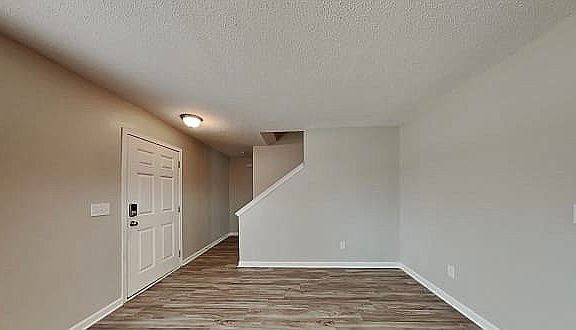 3rd image of 101 Ashewood Lake Dr