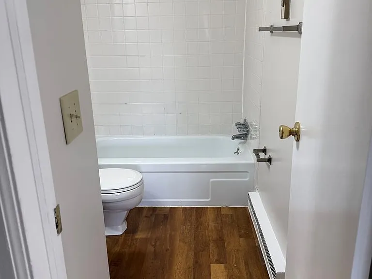 20 Carriage Lane, LLC — Photo 6