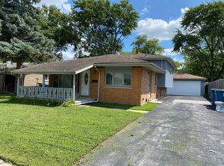 15261 Millard Ave, Midlothian, IL 60445