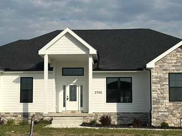 3760 Turtle Creek Dr, Perrysburg, OH 43551