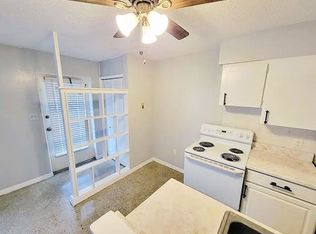 7317 46th Ave N (Units 1-6) St. Petersburg, FL 33709, Saint Petersburg, FL 33709