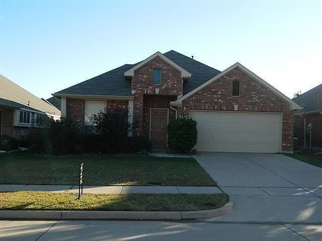 1st image of 2213 Kingsdale Ct