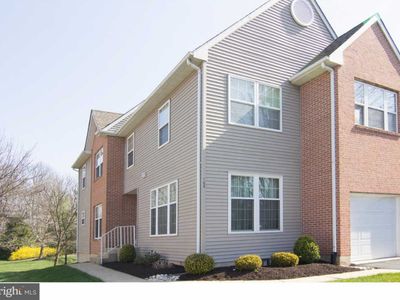 105 Bishops Gate Ln, Doylestown, PA, 18901
