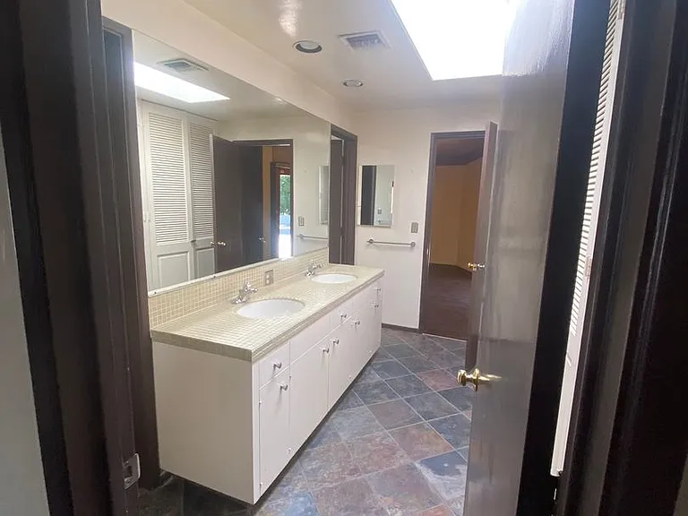 5388 Vista Lejana Ln — Photo 11