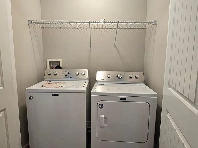 5837 Bay Pl — Photo 8