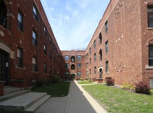 2886 N Clark St #IGGARDEN, Chicago, IL 60657