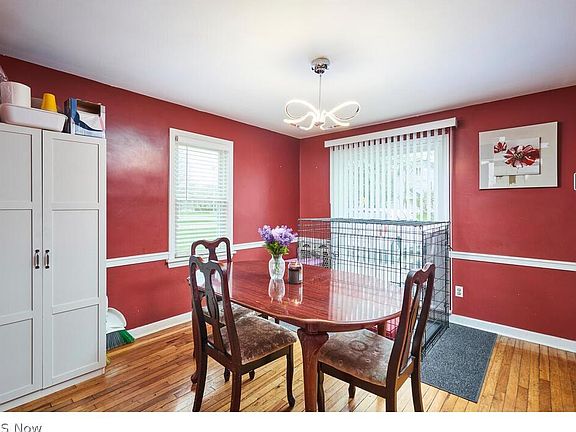 5th image of 199 White Pond Dr