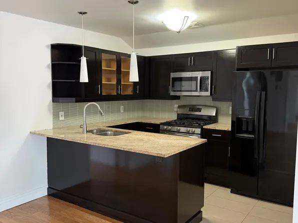 10929 103rd St, Ozone Park, NY 11417