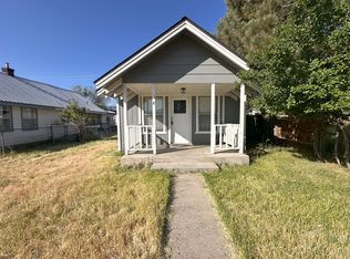 8 Santa Paula St, Susanville, CA 96130