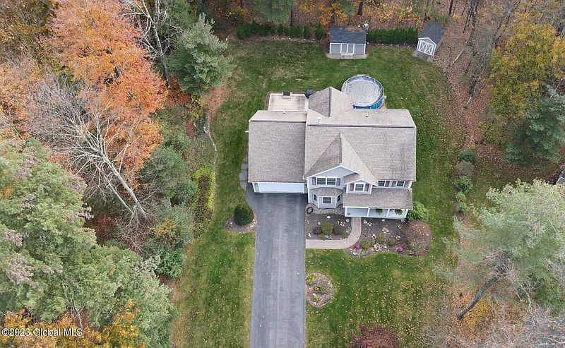 3rd image of 6 Fenimore Place
