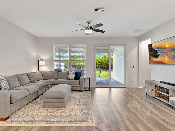 4th image of 10721 SW Estella Lane