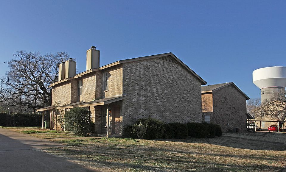 101 Wildwood Ct Grapevine TX Zillow